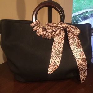 MaxStudio Purse